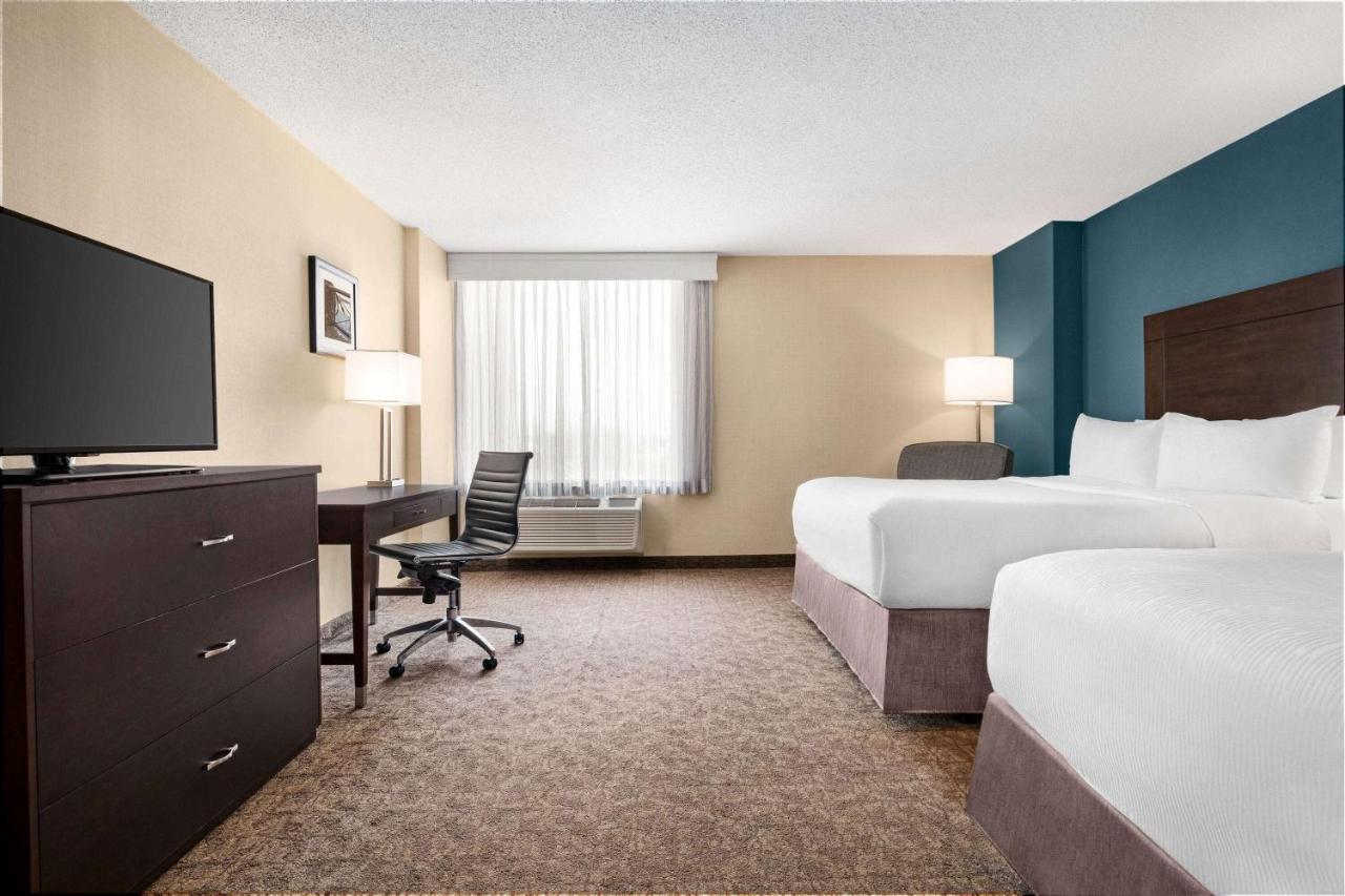 Wyndham Garden Niagara Falls Fallsview Dış mekan fotoğraf