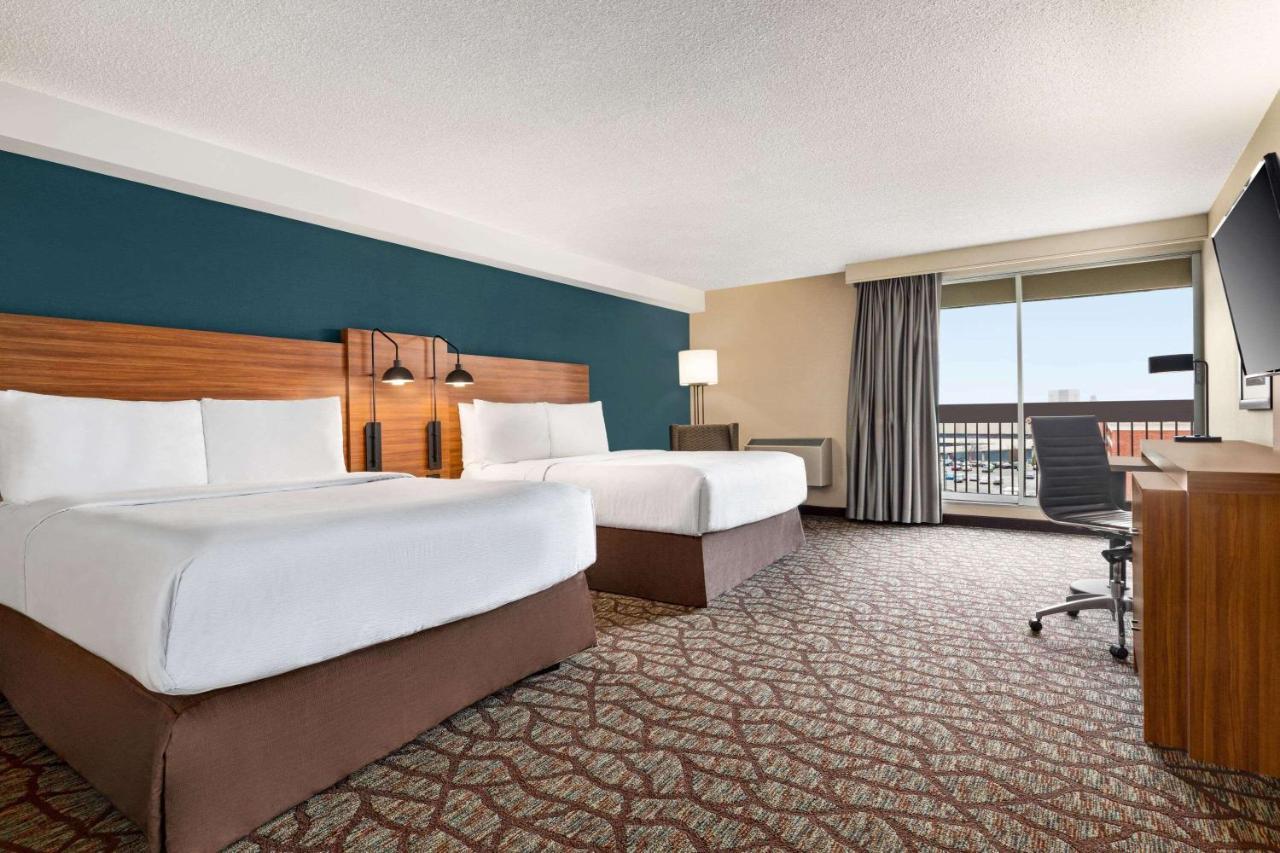 Wyndham Garden Niagara Falls Fallsview Dış mekan fotoğraf