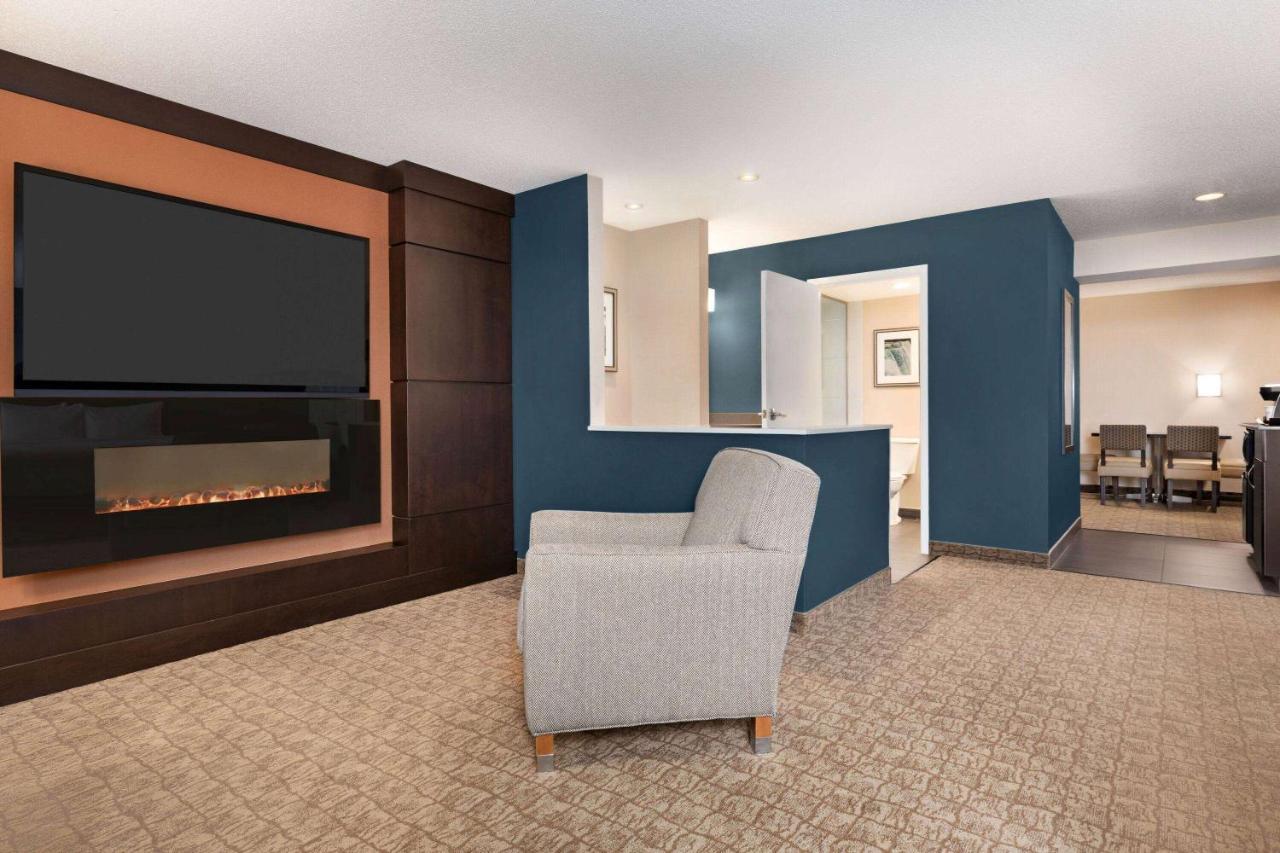 Wyndham Garden Niagara Falls Fallsview Dış mekan fotoğraf